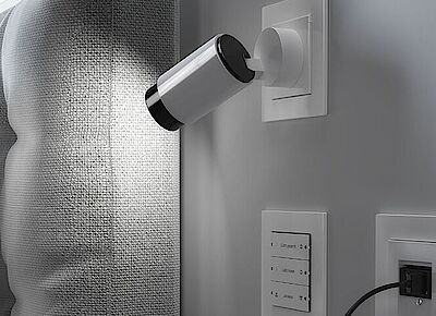 Gira Italia - Plug & Light