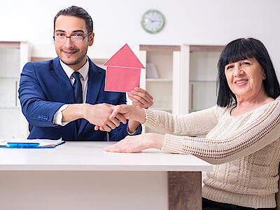 Mercato immobiliare: qual è l’età media degli acquirenti?