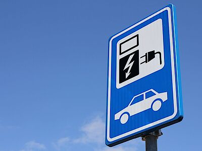 Mobilità elettrica: qual è la strada da prendere?