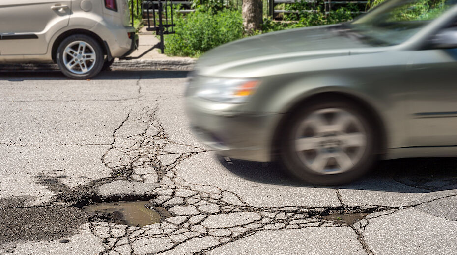 Strade: ecco il nuovo step del piano #bastabuche