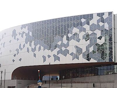New Central Library: una futuristica agorà culturale