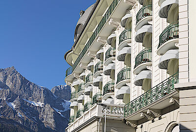 Cappottine Pratic fermano il tempo al Kempinski Palace