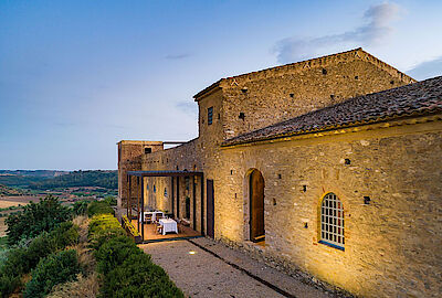 Outdoor senza tempo per l’antico Wine Relais Feudi del Pisciotto