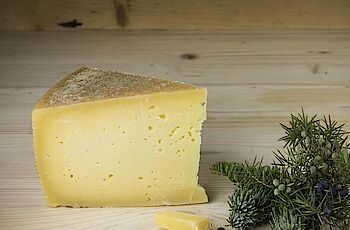 AlpenFein - Delizie dell'Alto Adige - Formaggio di montagna speziato